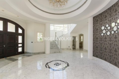 Vila v Palm Jumeirah, Dubai, SAE 5 ložnice, 1244.70 m² Č.: 18576 - fotografie 3