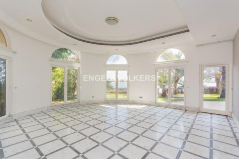 Vila v Palm Jumeirah, Dubai, SAE 5 ložnice, 1244.70 m² Č.: 18576 - fotografie 5