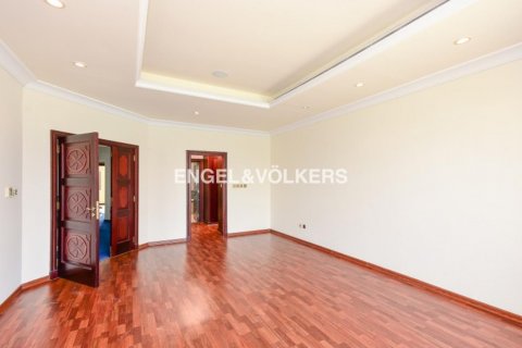 Vila v Palm Jumeirah, Dubai, SAE 4 ložnice, 624.02 m² Č.: 17954 - fotografie 10