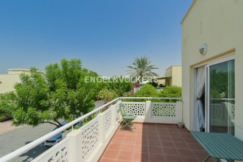 Vila v Meadows, Dubai, SAE 4 ložnice, 540.04 m² Č.: 18050 - fotografie 20