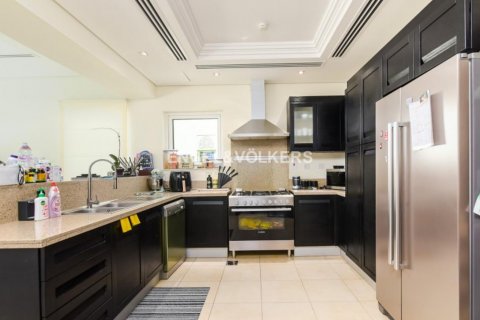 Vila v Al Furjan, Dubai, SAE 4 ložnice, 455.22 m² Č.: 19467 - fotografie 4