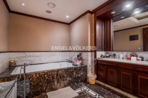 Byt v Dubai Marina, SAE 585.28 m² Č.: 18376 - fotografie 13