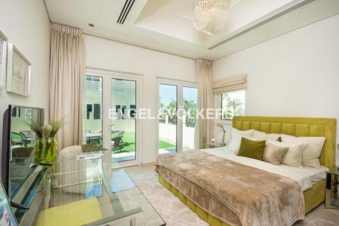 Vila v Al Furjan, Dubai, SAE 4 ložnice, 455.22 m² Č.: 19484 - fotografie 7