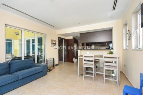 Vila v Jumeirah Park, Dubai, SAE 3 ložnice, 666.30 m² Č.: 27749 - fotografie 3