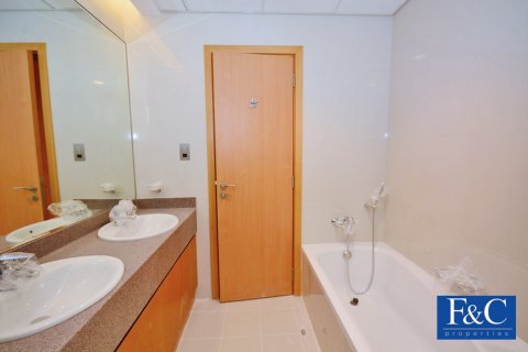 Vila v Nadd Al Sheba, Dubai, SAE 4 ložnice, 468.5 m² Č.: 44963 - fotografie 12