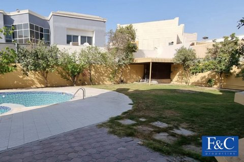 Vila v Al Barsha, Dubai, SAE 6 ložnice, 1393.5 m² Č.: 44806 - fotografie 17