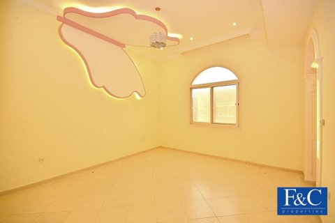 Vila v Al Barsha, Dubai, SAE 7 ložnice, 1393.5 m² Č.: 44945 - fotografie 4