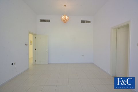 Vila v Umm Suqeim, Dubai, SAE 5 ložnice, 875.8 m² Č.: 44875 - fotografie 14