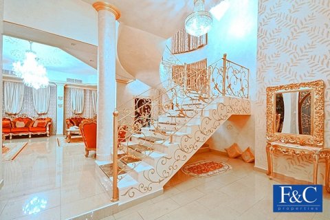 Vila v Al Barsha, Dubai, SAE 5 ložnice, 1114.8 m² Č.: 44944 - fotografie 3