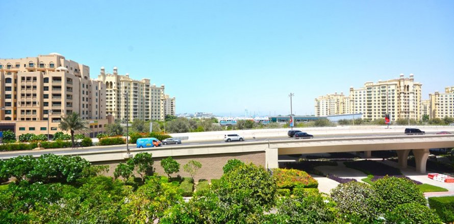 Byt v Palm Jumeirah, Dubai, SAE 1 ložnice, 121 m² Č.: 44612