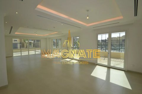 Vila v Al Barsha, Dubai, SAE 5 ložnice, 666 m² Č.: 50262 - fotografie 10