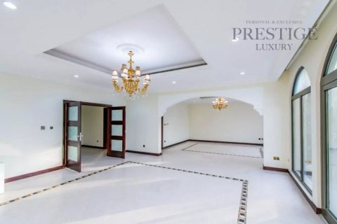 Vila v Palm Jumeirah, Dubai, SAE 4 ložnice, 465 m² Č.: 56218 - fotografie 3