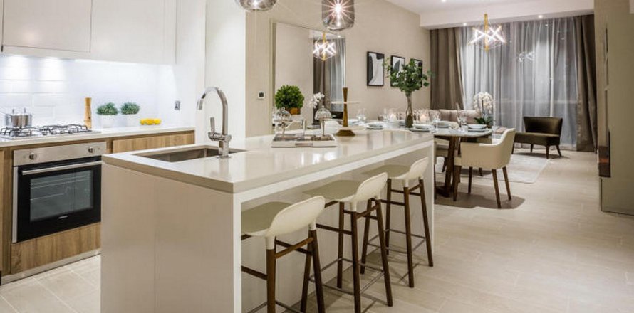 Střešní byt v LIV RESIDENCE v Dubai Marina, SAE 4 ložnice, 433 m² Č.: 46993