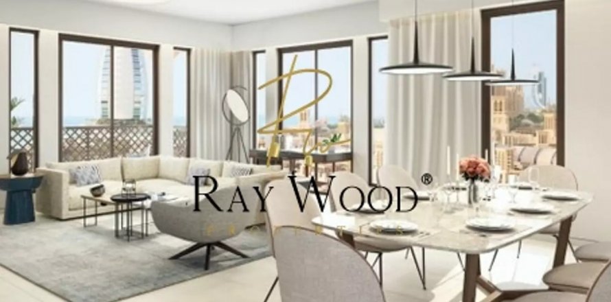 Byt v Umm Suqeim, Dubai, SAE 3 ložnice, 223 m² Č.: 61402
