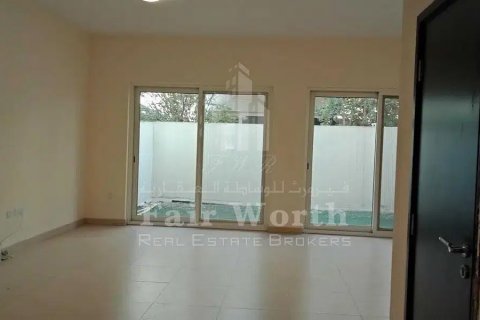 Vila v International City, Dubai, SAE 3 ložnice, 153 m² Č.: 59557 - fotografie 3