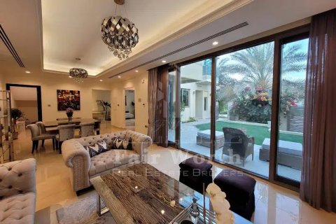 Vila v The Sustainable City, Dubai, SAE 4 ložnice, 350 m² Č.: 59320 - fotografie 1