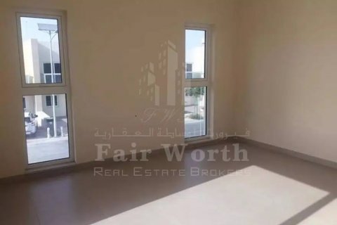 Vila v International City, Dubai, SAE 3 ložnice, 153 m² Č.: 59559 - fotografie 4