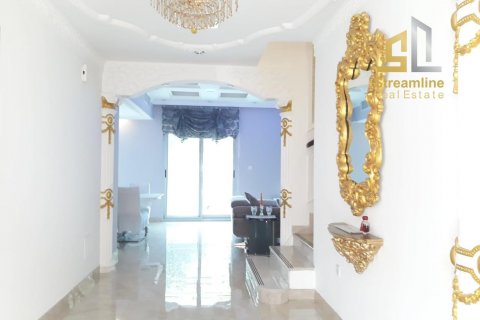 Vila v Falcon City of Wonders, Dubai, SAE 3 ložnice, 348.57 m² Č.: 63254 - fotografie 3