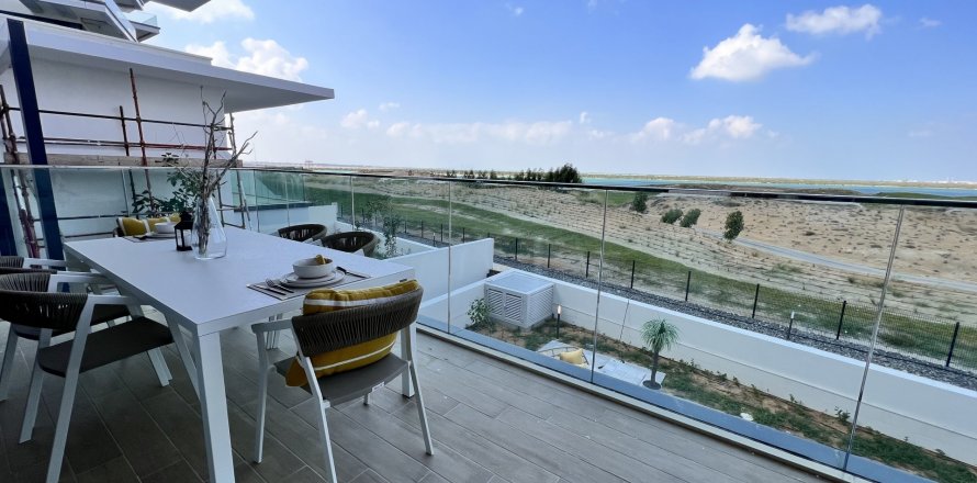 Byt v MAYAN na Yas Island, Abu Dhabi, SAE 3 ložnice, 635.68 m² Č.: 67771