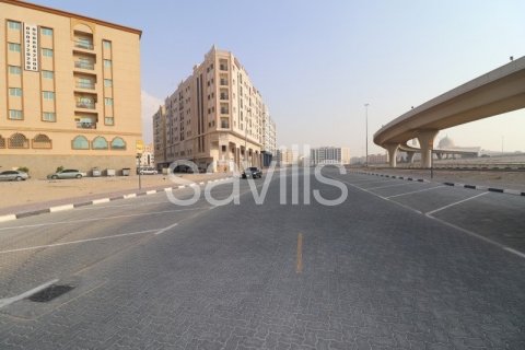 Pozemek v Sharjah, SAE 2385.9 m² Č.: 74363 - fotografie 4