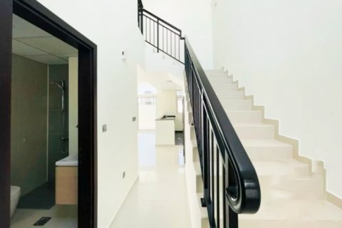 Řadový dům v DAMAC Hills (Akoya by DAMAC), Dubai, SAE 3 ložnice, 166.2964 m² Č.: 73105 - fotografie 5