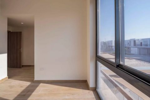 Řadový dům v Al Ghadeer, Abu Dhabi, SAE 2 ložnice, 133 m² Č.: 79823 - fotografie 4