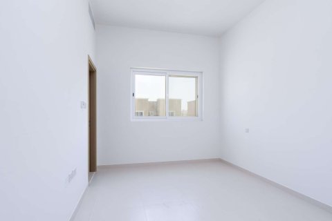 Řadový dům v Dubai Land, Dubai, SAE 2 ložnice, 1766 m² Č.: 81234 - fotografie 2