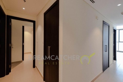 Byt v DUBAI CREEK RESIDENCES v Dubai Creek Harbour (The Lagoons), SAE 2 ložnice, 136.38 m² Č.: 81076 - fotografie 16
