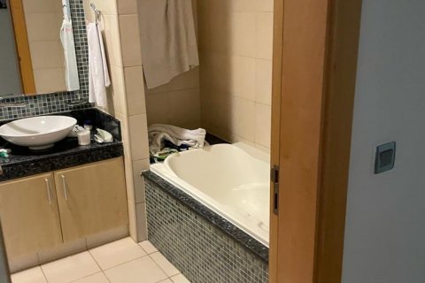 Apartment til salg i Palm Jumeirah, Dubai, UAE 2 soveværelser, 186 kvm № 8012 - foto 5