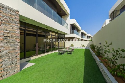 Villa til salg i DAMAC Hills (Akoya by DAMAC), Dubai, UAE 5 soveværelser, 433.48 kvm № 18218 - foto 17