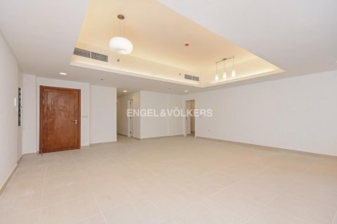 Apartment til salg i Jumeirah Golf Estates, Dubai, UAE 4 soveværelser, 216.28 kvm № 19629 - foto 4