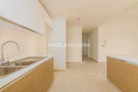 Apartment til salg i Jumeirah Golf Estates, Dubai, UAE 1 soveværelse, 72.19 kvm № 17884 - foto 4