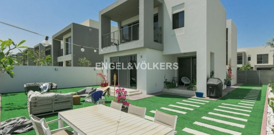 Villa i Dubai Hills Estate, Dubai, UAE 3 soveværelser, 288.18 kvm № 17858