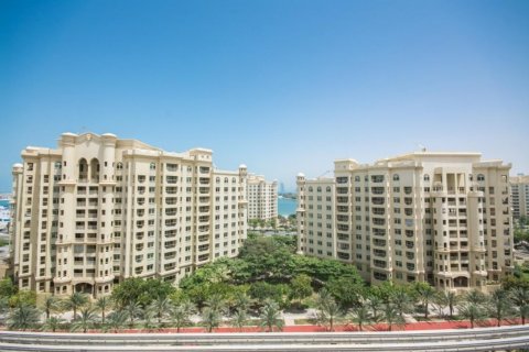 Penthouse til salg i Palm Jumeirah, Dubai, UAE 3 soveværelser, 412.67 kvm № 18479 - foto 14