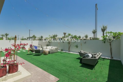 Villa til salg i Dubai Hills Estate, Dubai, UAE 3 soveværelser, 288.18 kvm № 17858 - foto 4