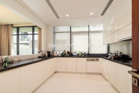 Villa til salg i DAMAC Hills (Akoya by DAMAC), Dubai, UAE 5 soveværelser, 433.48 kvm № 18218 - foto 5