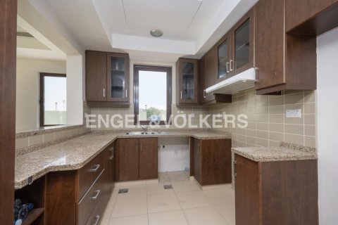 Villa til salg i Reem, Dubai, UAE 3 soveværelser, 202.53 kvm № 17845 - foto 3