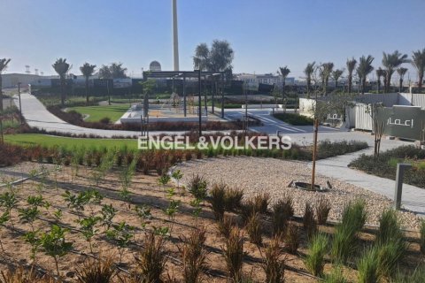 Land til salg i Dubai Hills Estate, Dubai, UAE 722.69 kvm № 20149 - foto 1