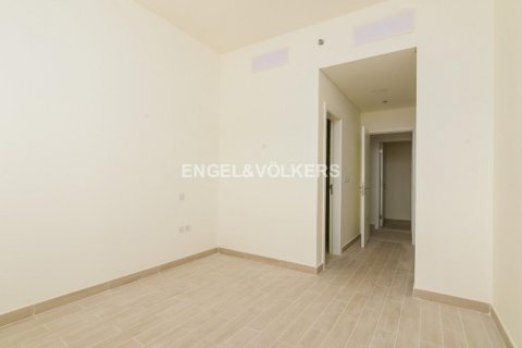 Apartment til salg i Jumeirah Golf Estates, Dubai, UAE 1 soveværelse, 72.19 kvm № 17884 - foto 6
