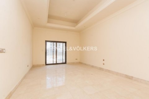 Townhouse til salg i Palm Jumeirah, Dubai, UAE 3 soveværelser, 464.42 kvm № 20953 - foto 10