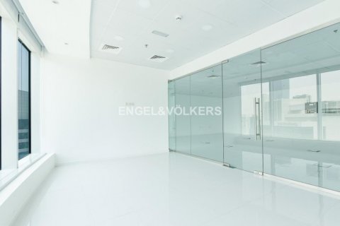 Office til salg i Business Bay, Dubai, UAE 107.12 kvm № 18357 - foto 12