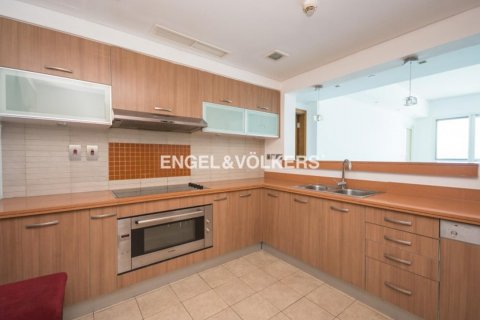 Apartment til salg i Palm Jumeirah, Dubai, UAE 3 soveværelser, 226.59 kvm № 27786 - foto 11
