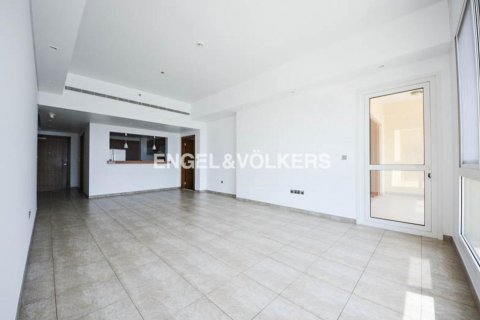 Apartment til salg i Palm Jumeirah, Dubai, UAE 2 soveværelser, 161.19 kvm № 21714 - foto 5