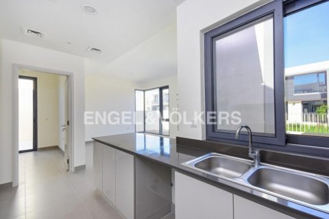 Villa til salg i Dubai Hills Estate, Dubai, UAE 3 soveværelser, 202.53 kvm № 21726 - foto 17