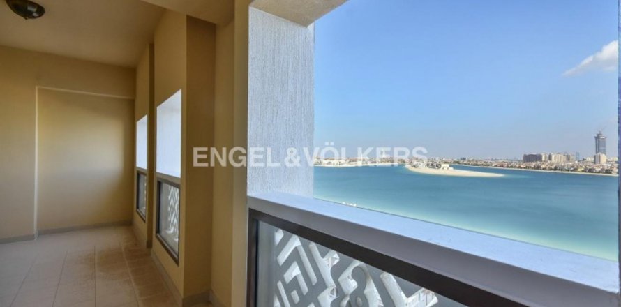 Apartment i Palm Jumeirah, Dubai, UAE 2 soveværelser, 179.12 kvm № 22061