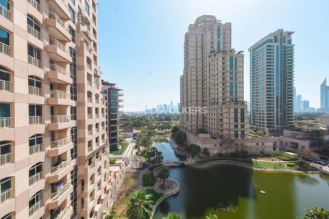 Apartment til salg i The Views, Dubai, UAE 1 soveværelse, 69.31 kvm № 21015 - foto 1