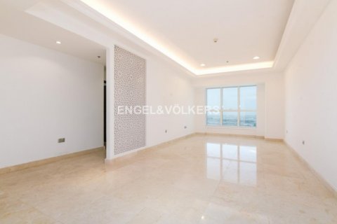 Apartment til salg i Dubai Marina, Dubai, UAE 2 soveværelser, 123.37 kvm № 28334 - foto 3