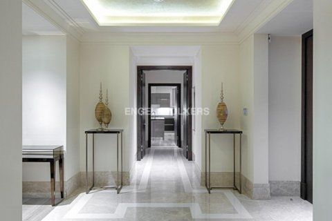 Penthouse til salg i Dubai, UAE 4 soveværelser, 617.80 kvm № 27811 - foto 15