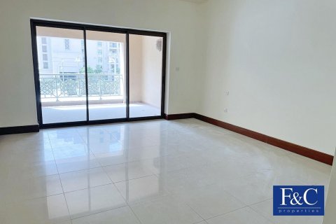 Apartment til salg i Palm Jumeirah, Dubai, UAE 2 soveværelser, 204.2 kvm № 44619 - foto 3