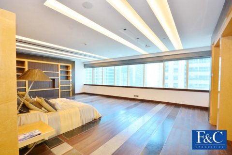 Penthouse til salg i Dubai Marina, Dubai, UAE 4 soveværelser, 1333.1 kvm № 44953 - foto 17